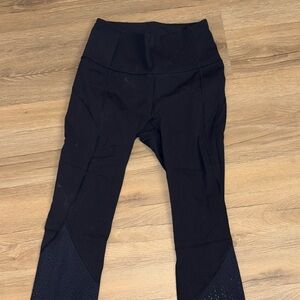 Lululemon Athletica Black Cropped Ankle Pants